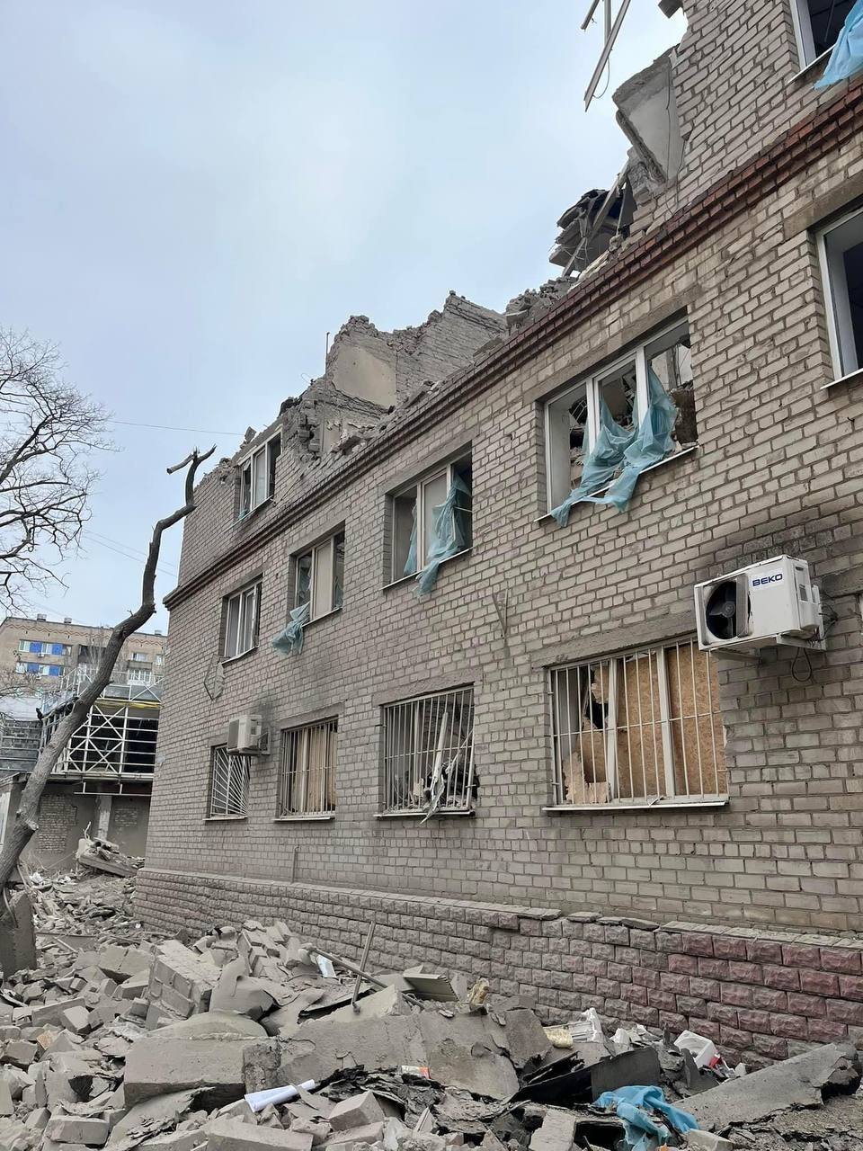 Росіяни нанесли ракетний удар по центру Краматорську: є руйнування