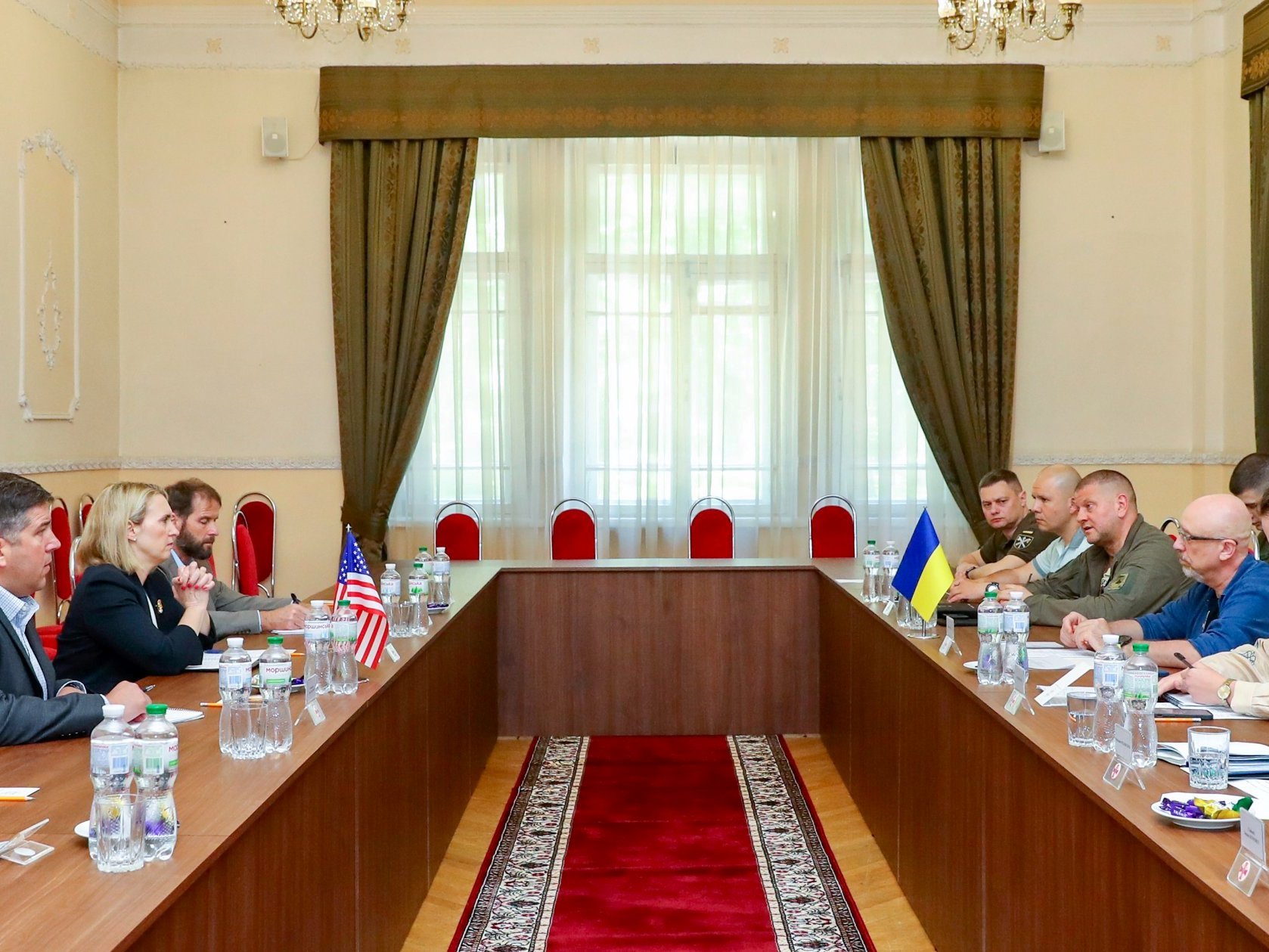 Резніков сподівається, що «Рамштайн-3» вирішать проблему важкого озброєння для ЗСУ