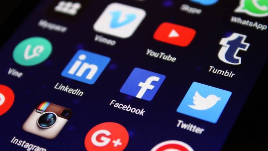 Офіси YouTube, Facebook і Google відкриють в Україні