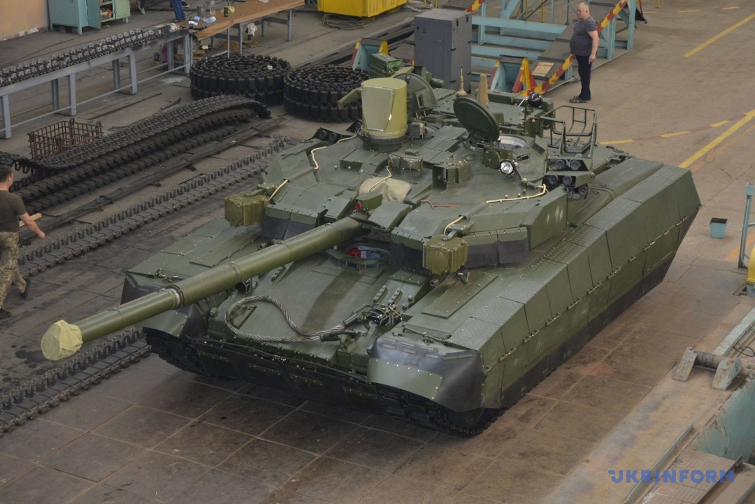 Новий танк «Оплот» візьме участь у параді до Дня Незалежності