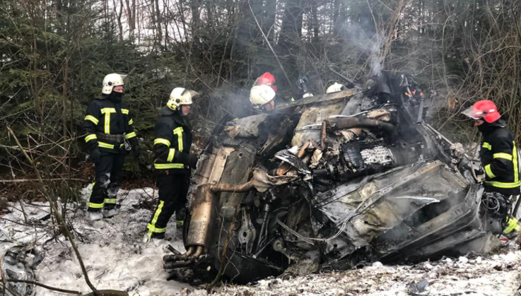 У ДТП на Прикарпатті водій згорів живцем у своєму авто