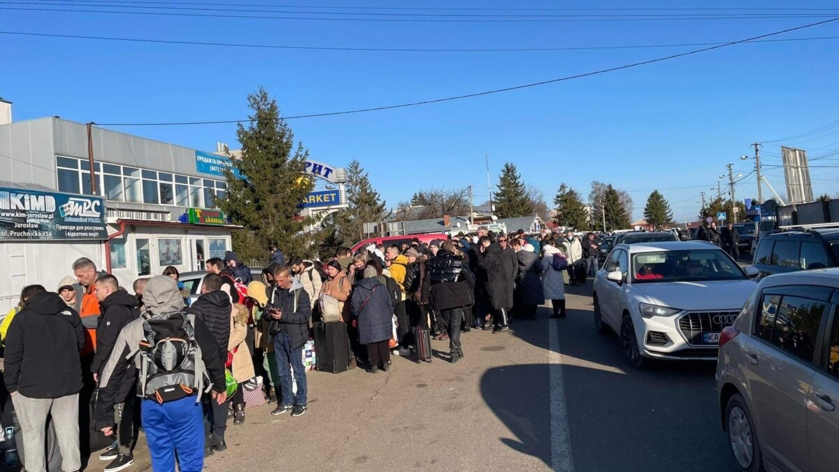 На українсько-польському кордоні зменшили кількість піших переходів