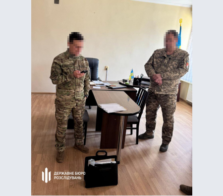 Маніпуляція з призовом: на Івано-Франківщині воєнком отримав підозру (відео)