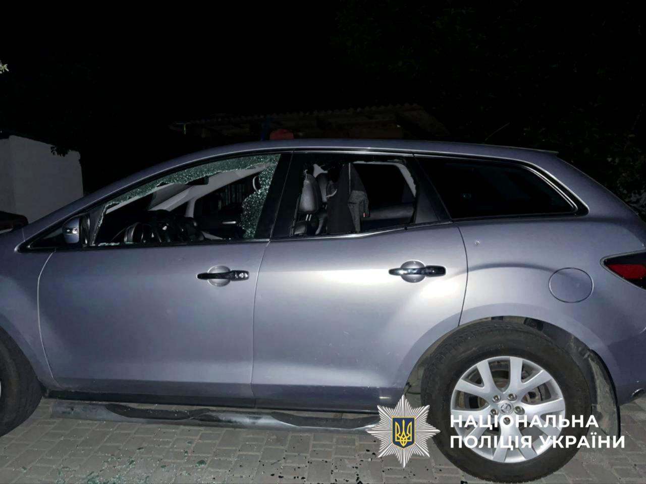 З'явилися фото з місця нічних вибухів на Київщині