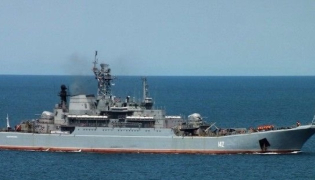 Біля Севастополя помітили великий десантний корабель РФ, – соцмережі