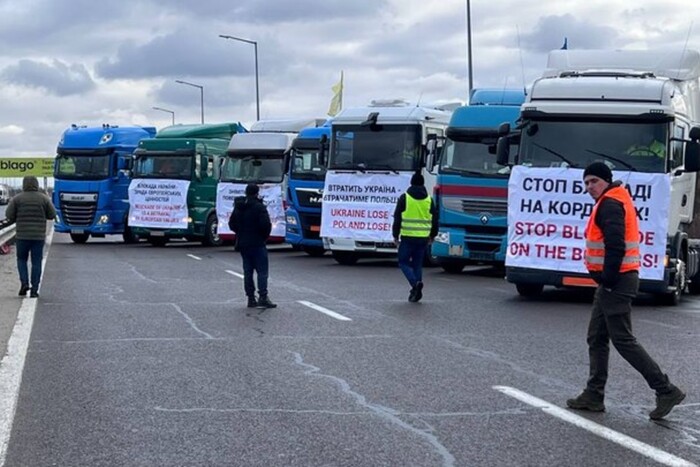 Втратить Україна – втрачатиме Польща. Українські перевізники розпочали акцію у відповідь на блокаду поляків