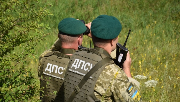 Президент наказав привести у бойову відповідність кордони України