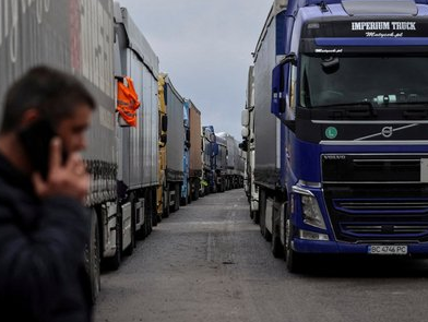 Такі ж громадяни України, як і інші: у ТЦК відреагували на мобілізацію водіїв вантажівок