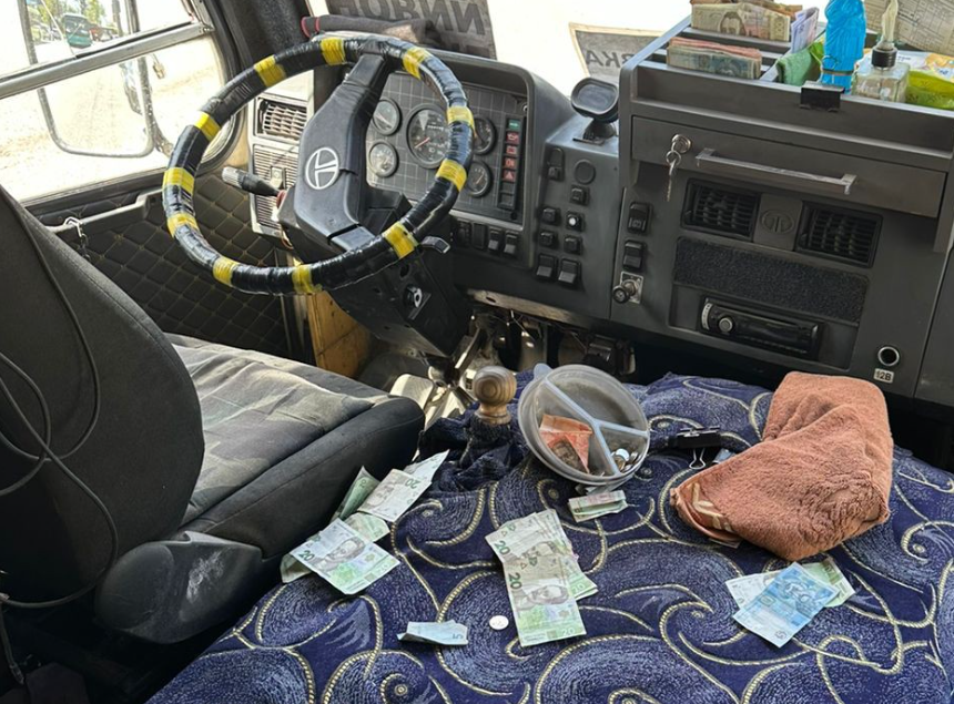 У Львові затримали чоловіка, який пограбував водія маршрутки
