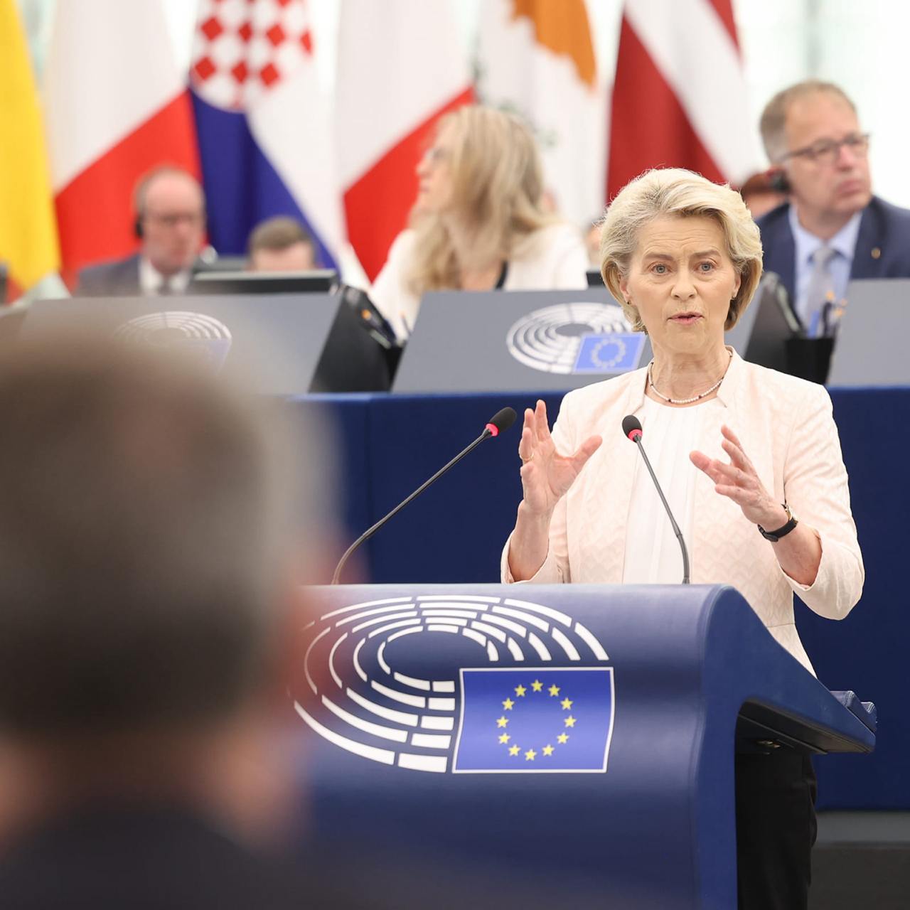 Європарламент вдруге обрав Урсулу фон дер Ляєн президенткою Європейської комісії