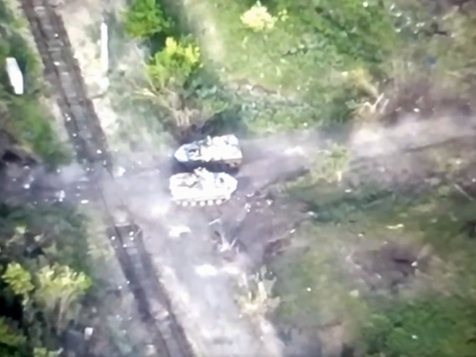 Бійці львівської 80-ки показали, як підривають бойові машини окупантів
