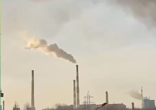 СБУ вночі атакувала три російські нафтопереробні заводи, авіабазу та аеродром - ЗМІ