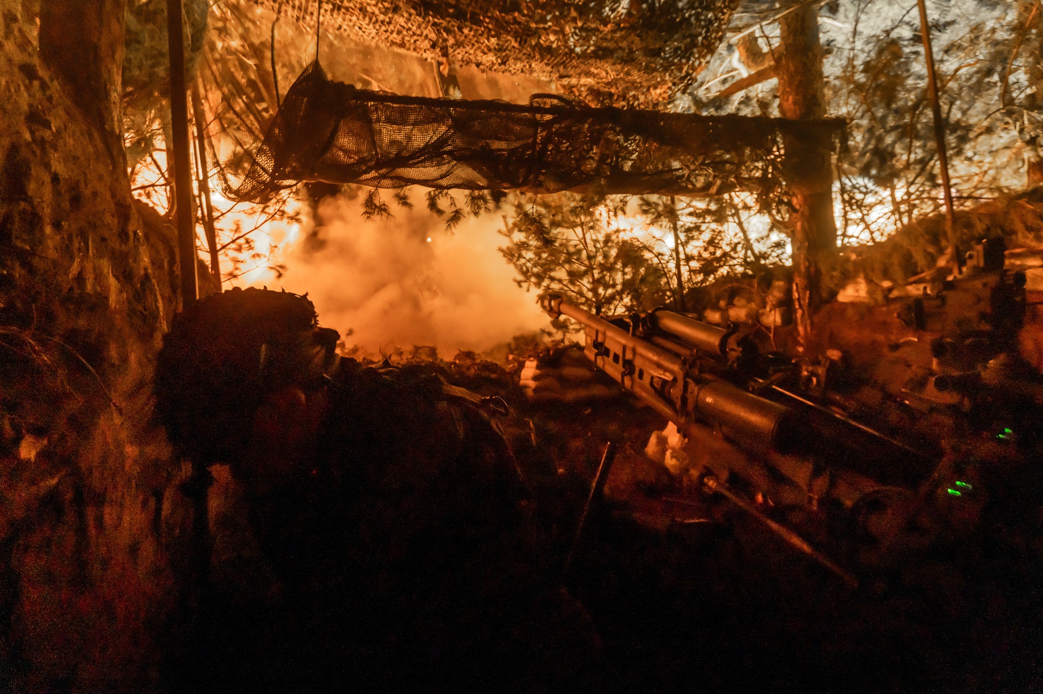 Росіяни 18 разів штурмували позиції ЗСУ на лівобережжі Дніпра. Генштаб