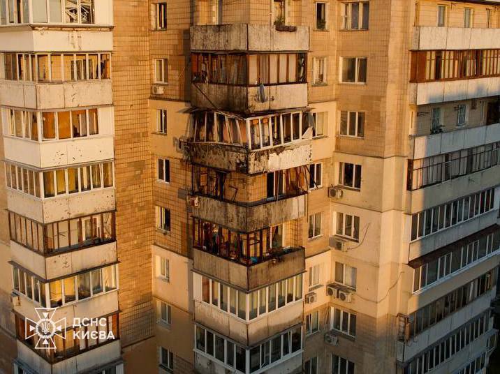 Ракетний удар по Києву: влада повідомила про наслідки