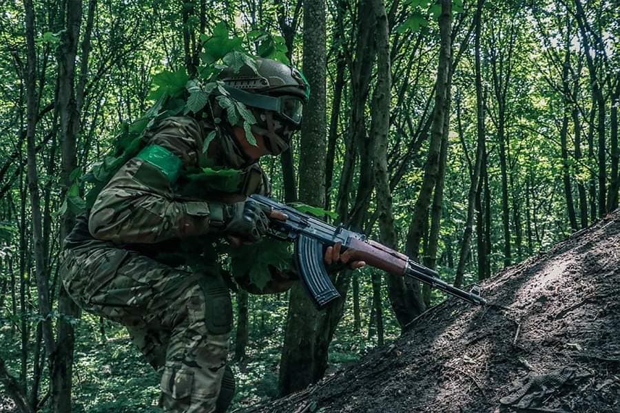 ЗСУ знищили на Бахмутському напрямку ще понад 150 загарбників, шістьох - взяли у полон