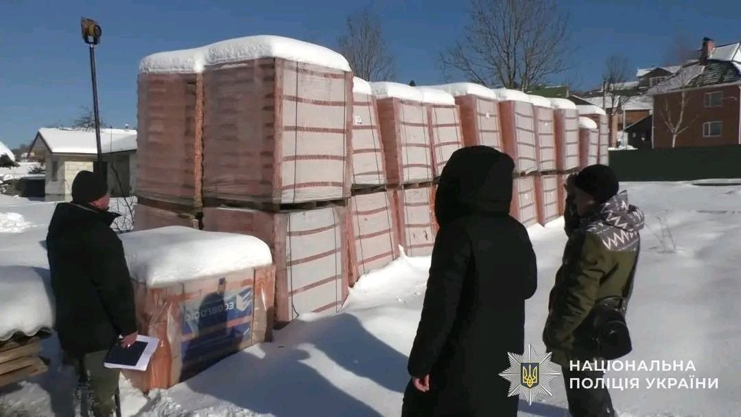 Котедж на чужій землі: на Львівщині судитимуть чоловіка за зухвале захоплення землі