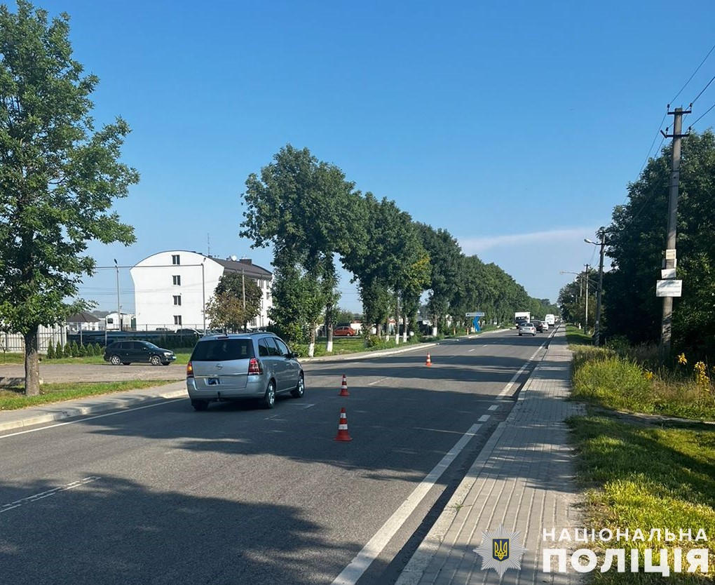 На Львівщині водій Audi збив 70-річного велосипедиста
