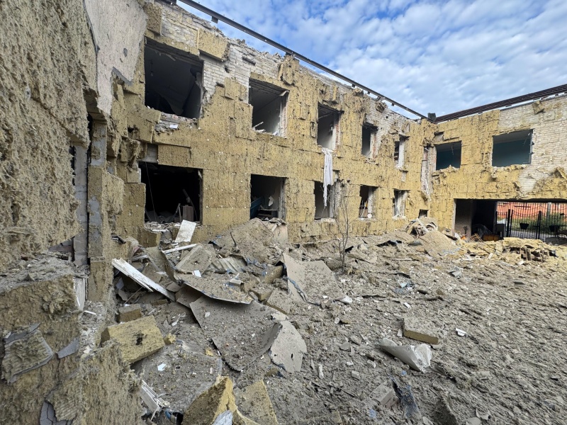 Окупанти вдарили ФАБами по Костянтинівці: з'явилися фото