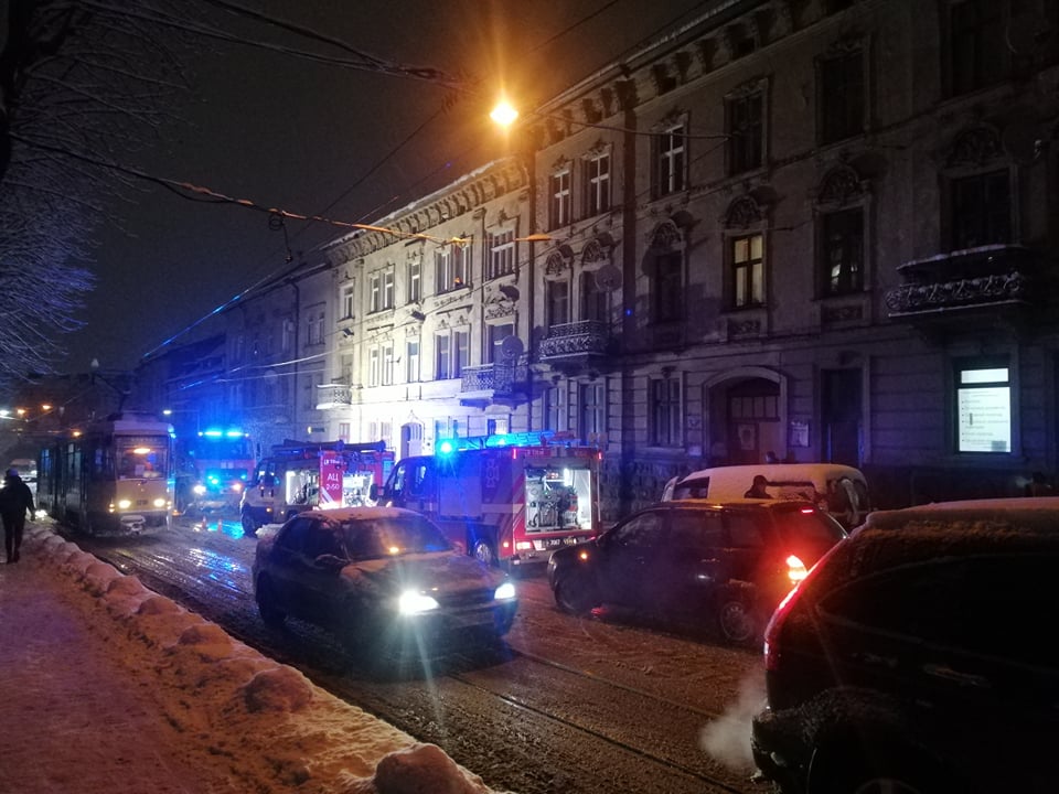 У Львові стався вибух газу у житловому будинку на Замарстинівській. Наживо