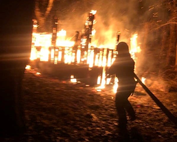 У Львові в дерев'яній будівлі згоріла людина