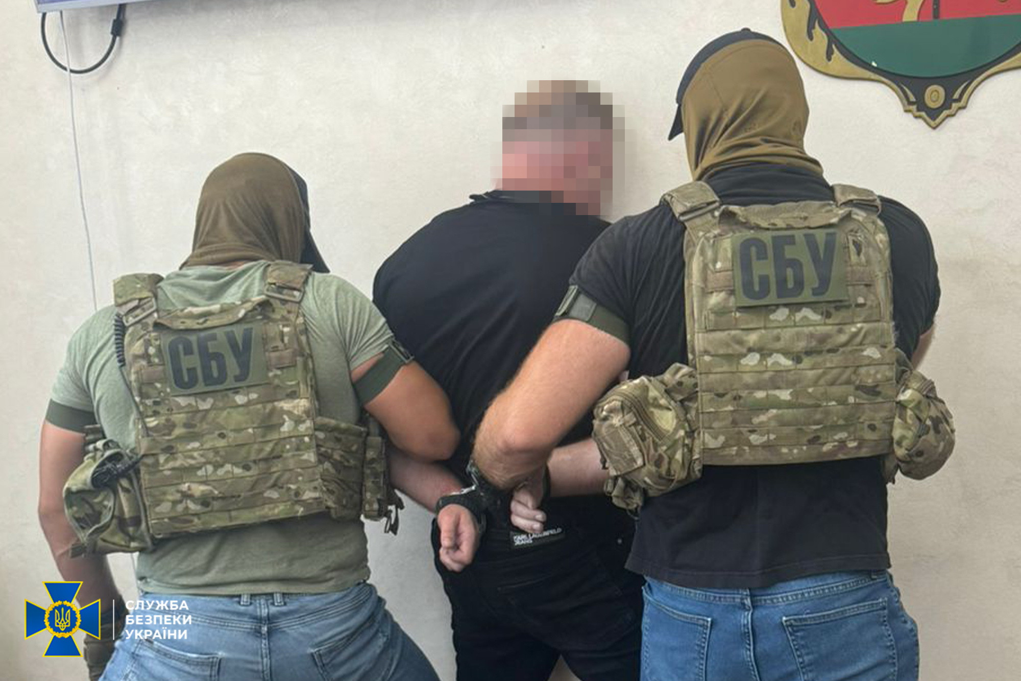 СБУ затримала мера Білгород-Дністровського, який займався рекетом