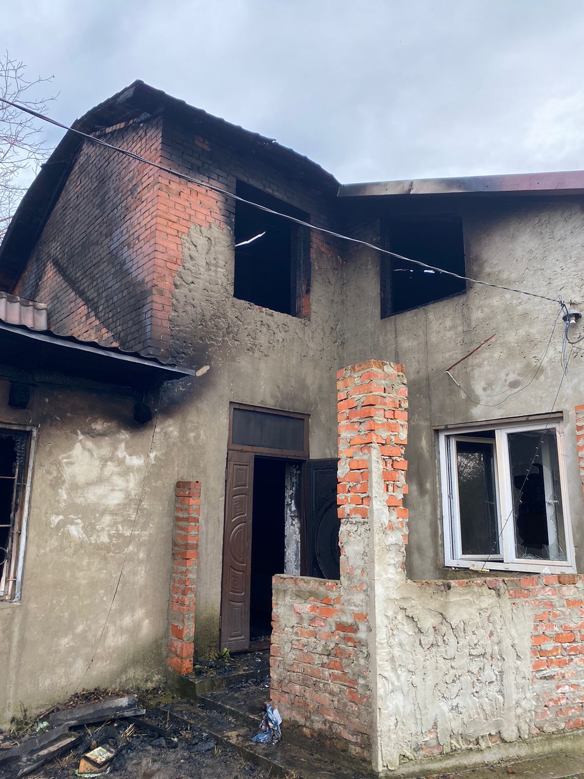 Помстився: на Львівщині чоловік підпалив будинок сестри своєї ексдружини