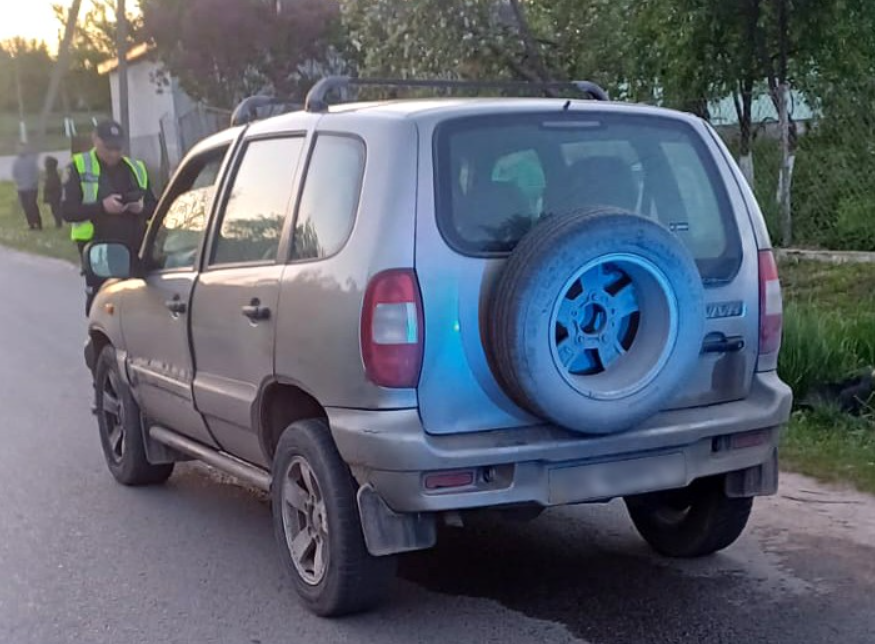 Поблизу Львова автомобіль «Шевроле» збив пенсіонера: потерпілий у лікарні