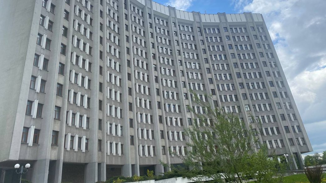 Керівництво Львівської податкової усунули від роботи через факти корупції підлеглих