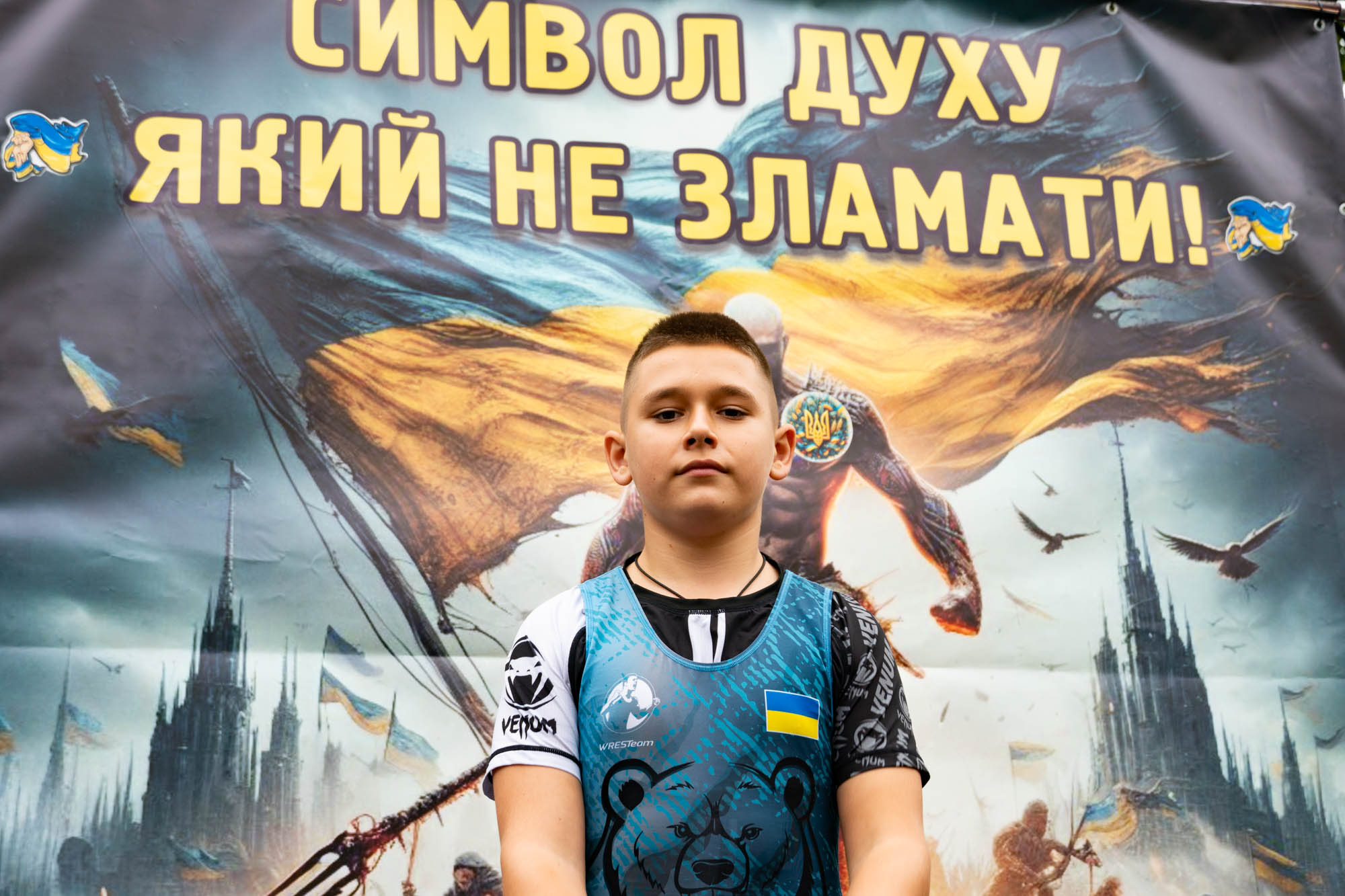 На Закарпатті 10-річний хлопець встановив світовий рекорд з гирьового спорту