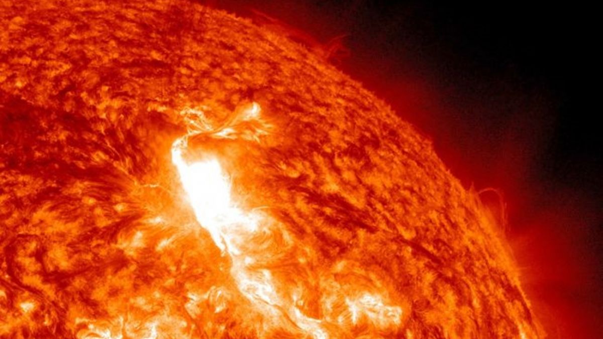 На Землі почалася сильна магнітна буря: доки триватиме