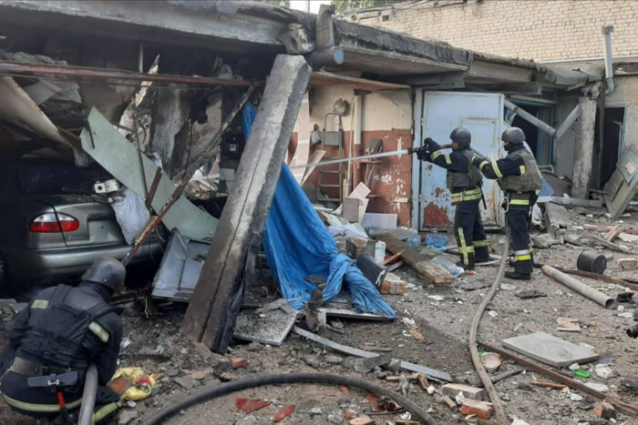 Росія скинула три керовані авіабомби на Харків: фото наслідків