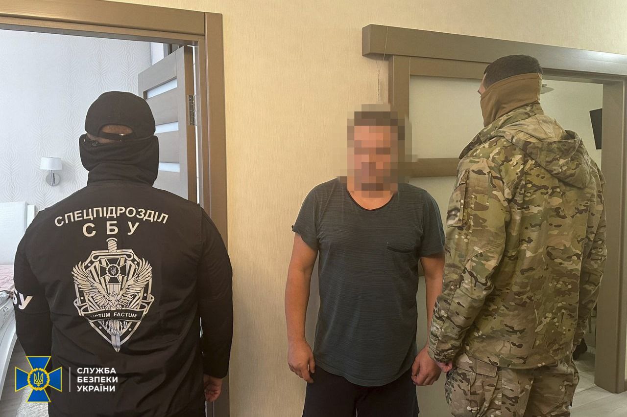 Харків'янин став власником російської компанії та допомагав роскосмосу шпигувати в Україні та коригувати вогонь