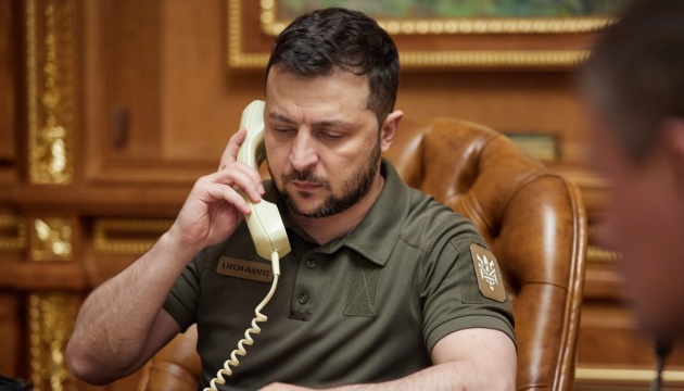 Зеленський обговорив псевдореферендуми з Трасс і Трюдо