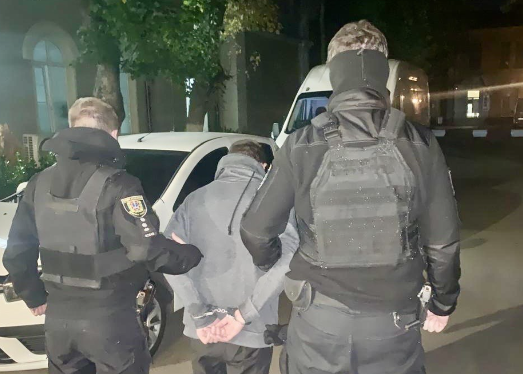 В Одесі батько побив двомісячну доньку, бо вона плакала: дитина у реанімації