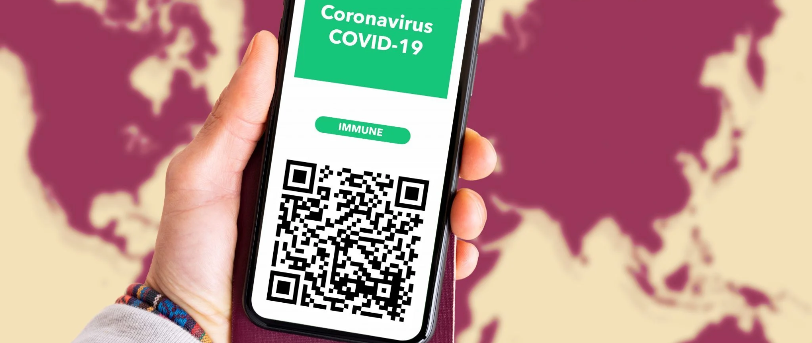 Україна запровадить дві версії COVID-сертифікатів. Коли запрацюють та хто зможе отримати