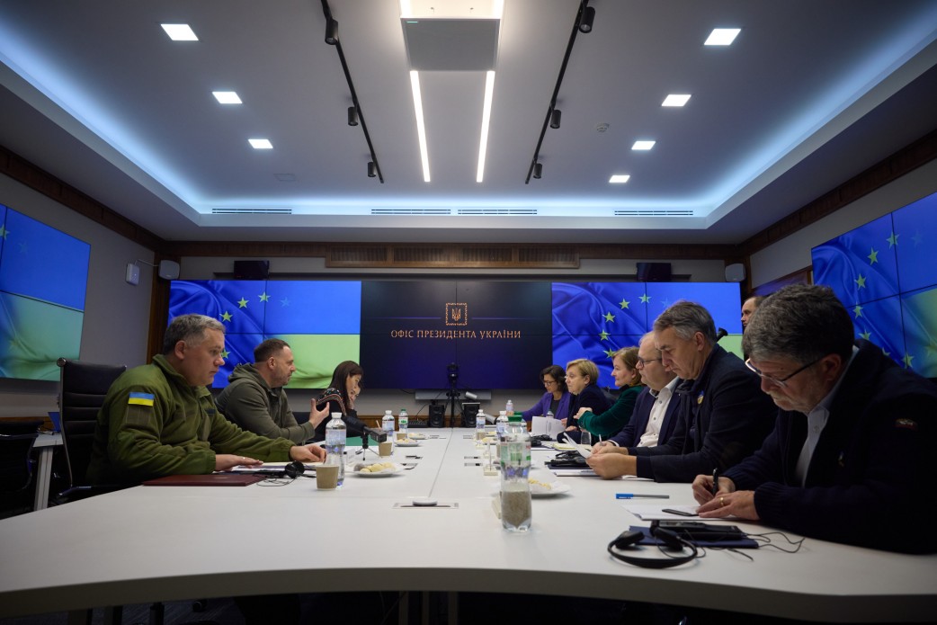 «Нам потрібна сильна Україна». Євросоюз готовий до швидких кроків