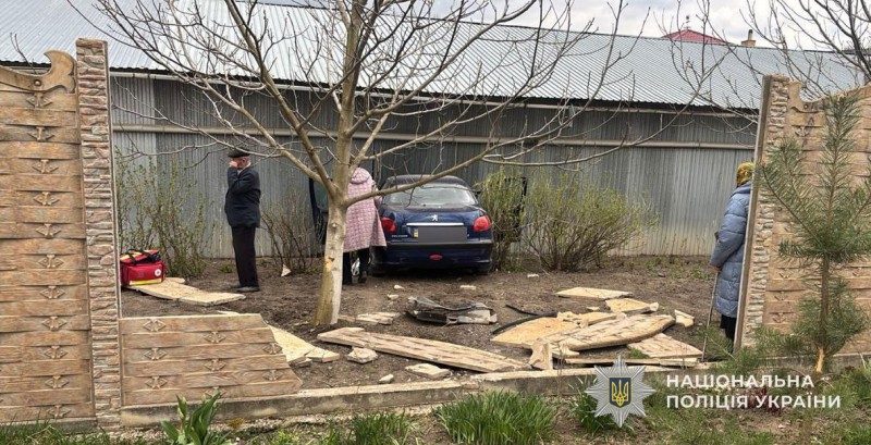 На Тернопільщині чоловік помер за кермо авто: що сталося (фото)