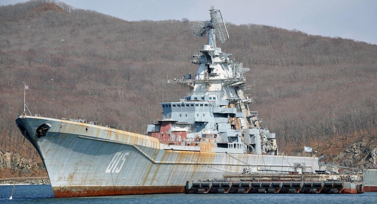 РФ запускає ракети із субмарин, а Британія порахувала ворожі судна у Чорному морі. Відео