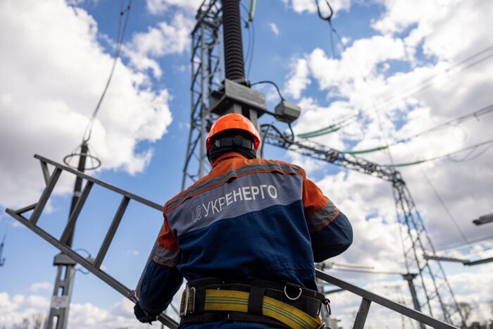 Нічна атака «Шахедів»: «Укренерго» повідомило про пошкодження підстанції