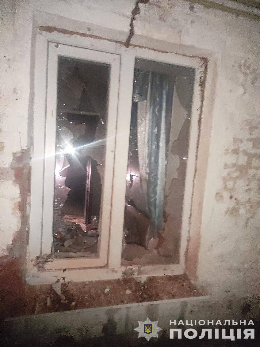 Росіяни обстріляли Чернігівщину: поранені поліцейський і підліток