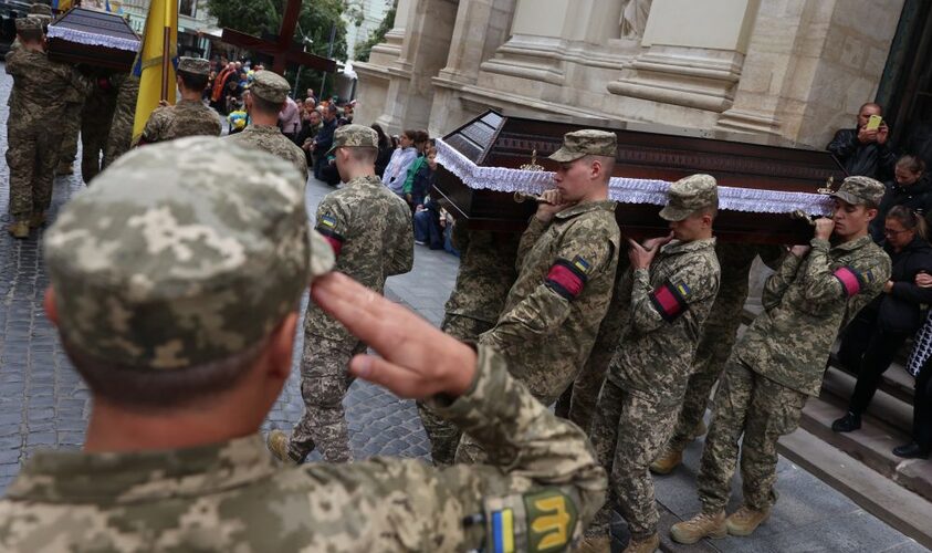 Сьогодні Львівщина прощається із вісьмома захисниками (фото)