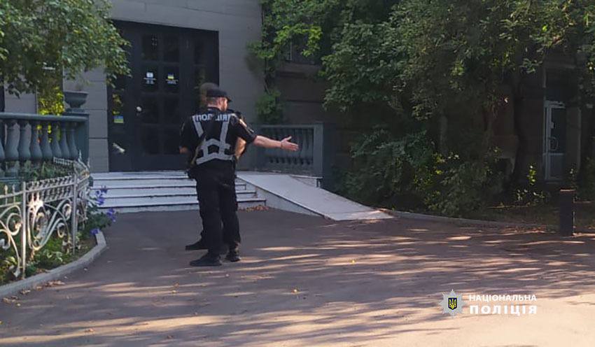 Вдарив знайомого ножем в голову: у Києві поліція затримала іноземця (фото)