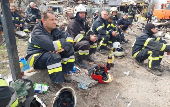 Внаслідок ракетного удару по Дніпру постраждало шість людей, один з них у важкому стані