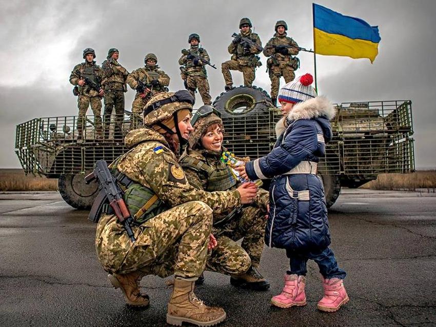 До 30-річчя ЗСУ армійці в соцмережах влаштували флешмоб про найдорожче