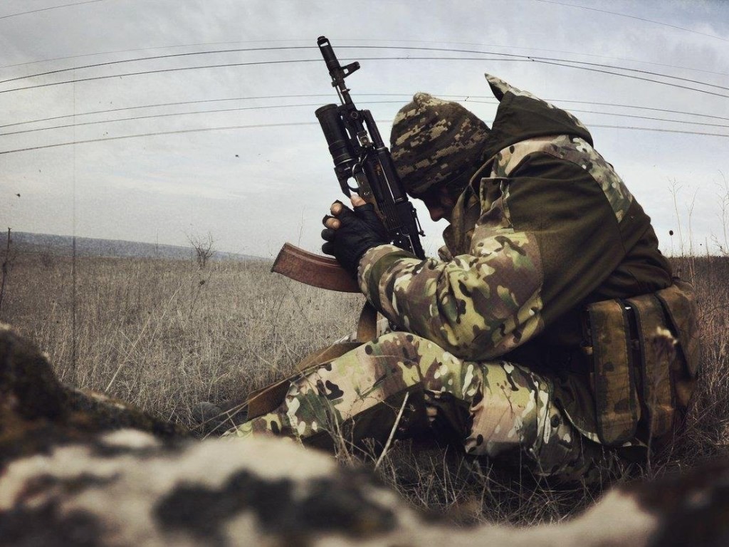 На Донбасі загинув український воїн. Бойовики загострюють ситуацію