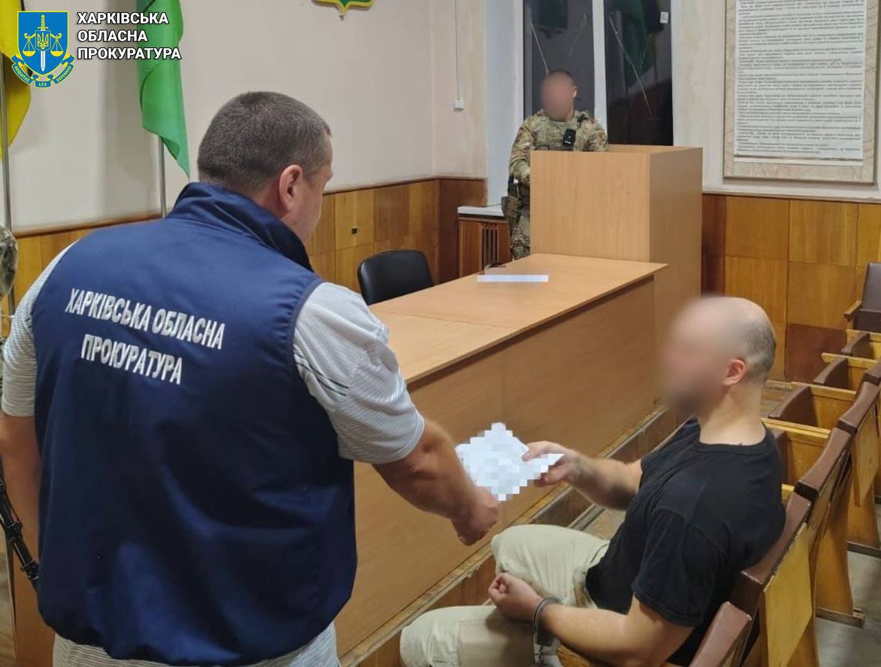 У Харкові чоловік із ножем напав на поліцейського та працівників ТЦК