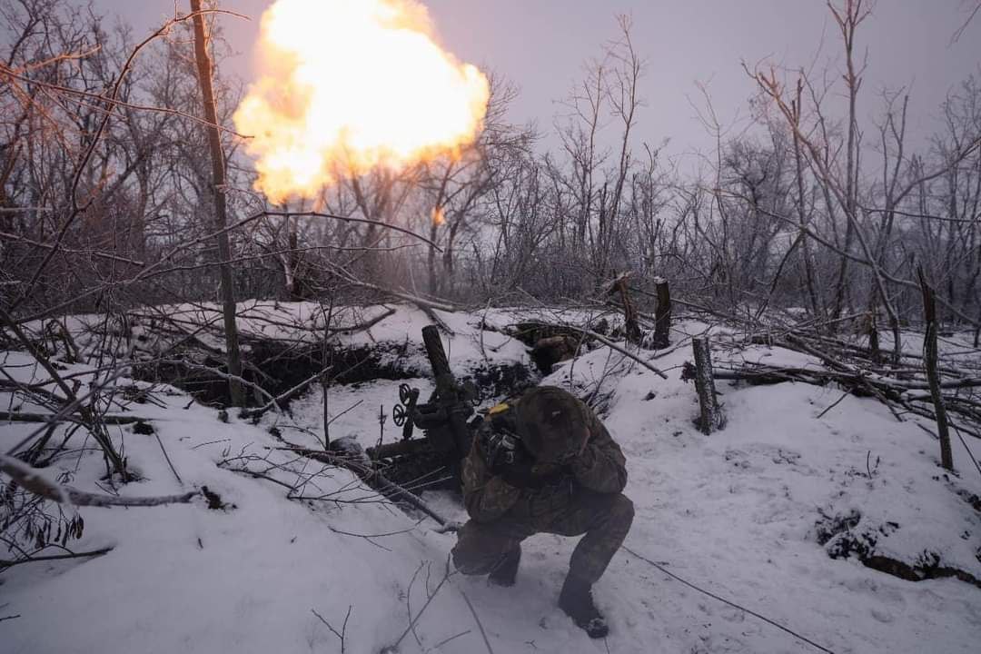 Ворог атакує на шести напрямках, за добу відбулось 80 боєзіткнень. Генштаб
