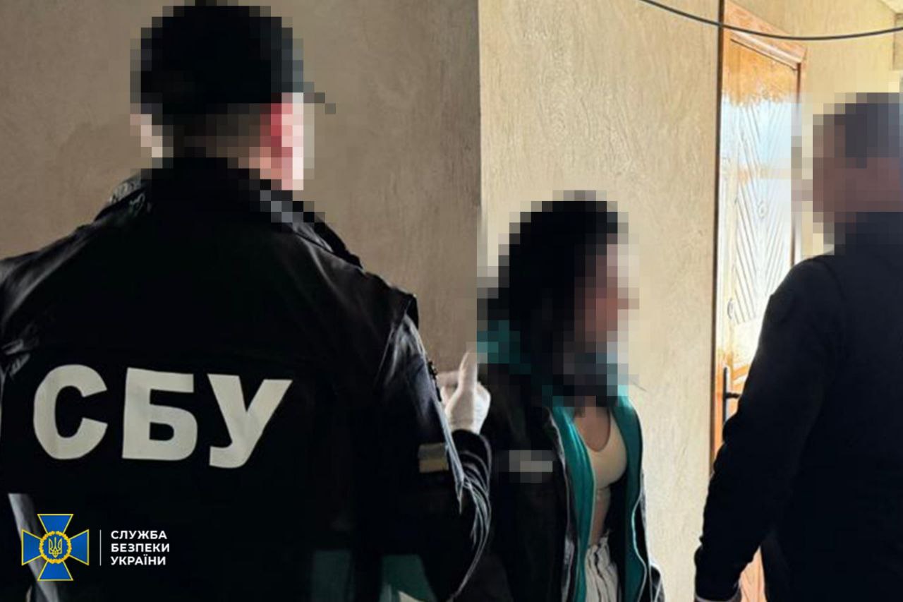 В Івано-Франківську двоє зловмисників підпалювали автівки на замовлення РФ