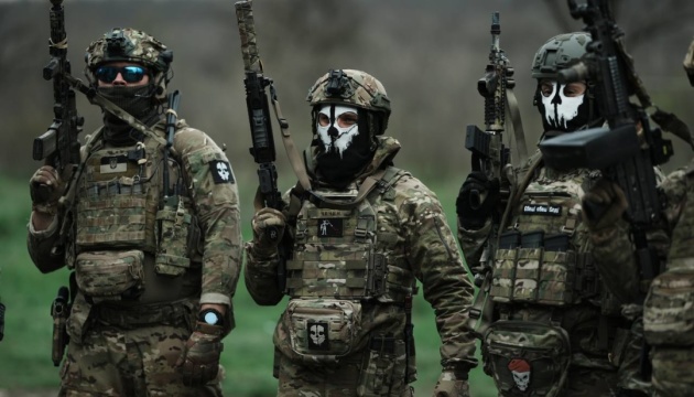 У Мелітополі підірвали авто з кадирівцями