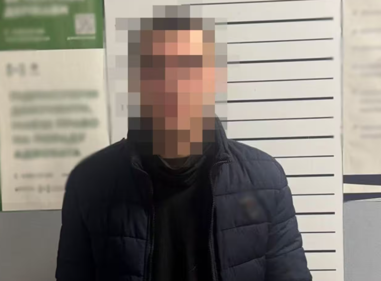 Обікрав поліцію та втік із магазину: у Львові надовго запроторили за ґрати зухвалого злодія